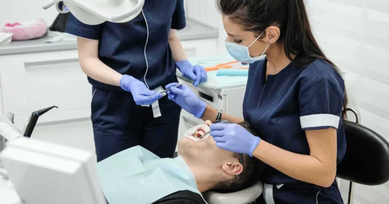 Read more about the article هاذا هو موقع التسجيل في مسابقة شبه الطبي 2025